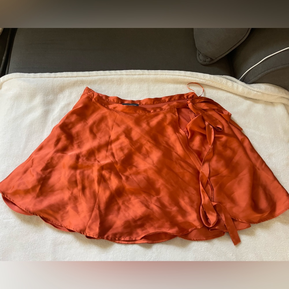 Burnt orange skirt size M